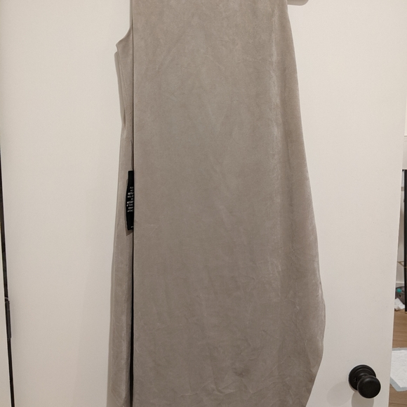 NWT BCBG MAXAZRIA Trar Light Sand Medium - Picture 6 of 10